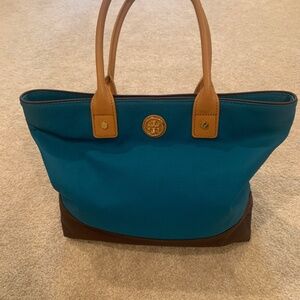 Tory Burch  Small  Two Tone Blue Jaden Tote